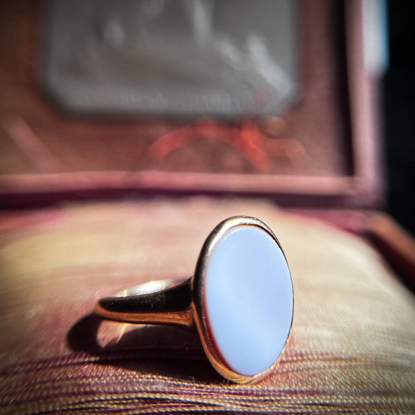 10K Gold Oval White Agate Ring