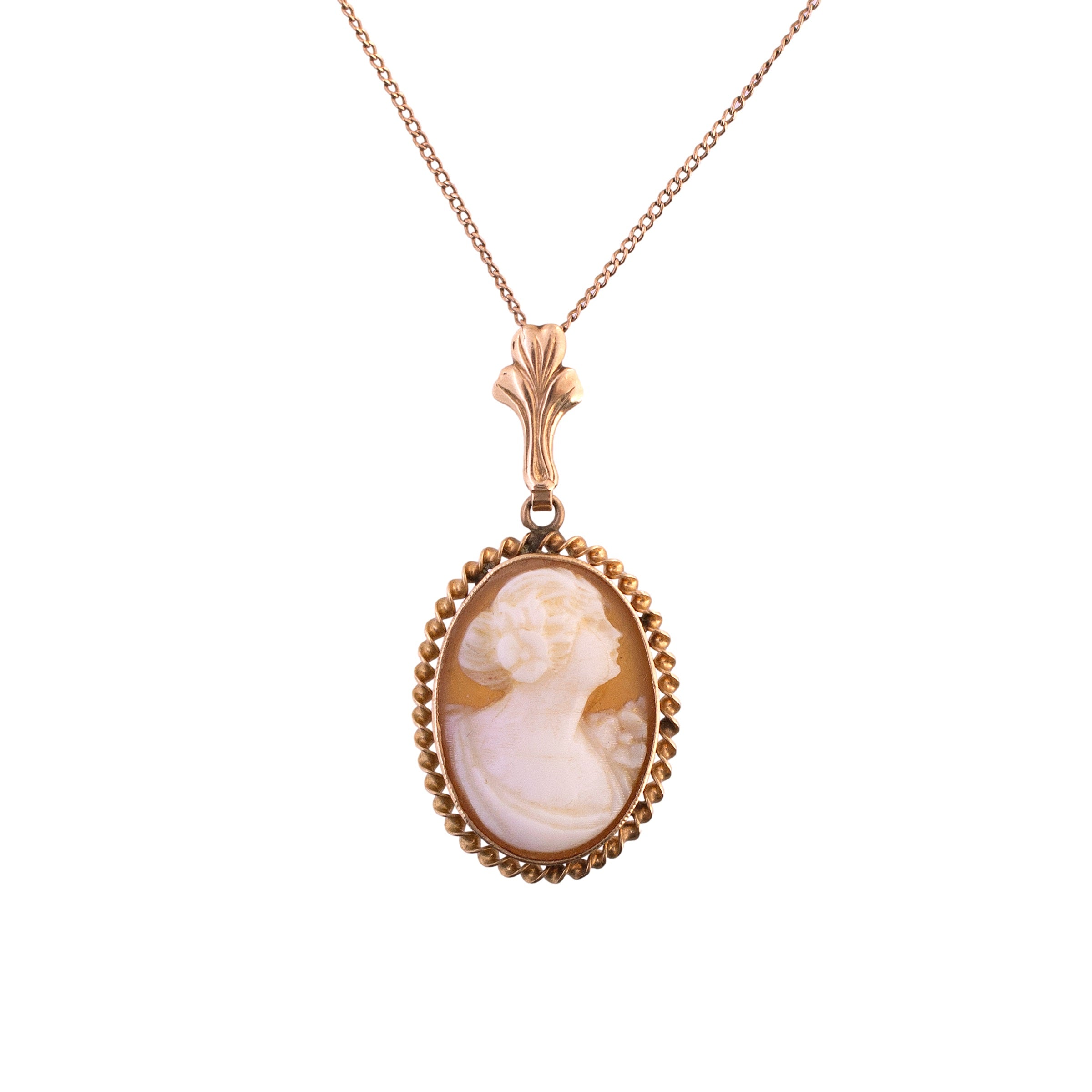 10K Gold Shell Cameo Necklace