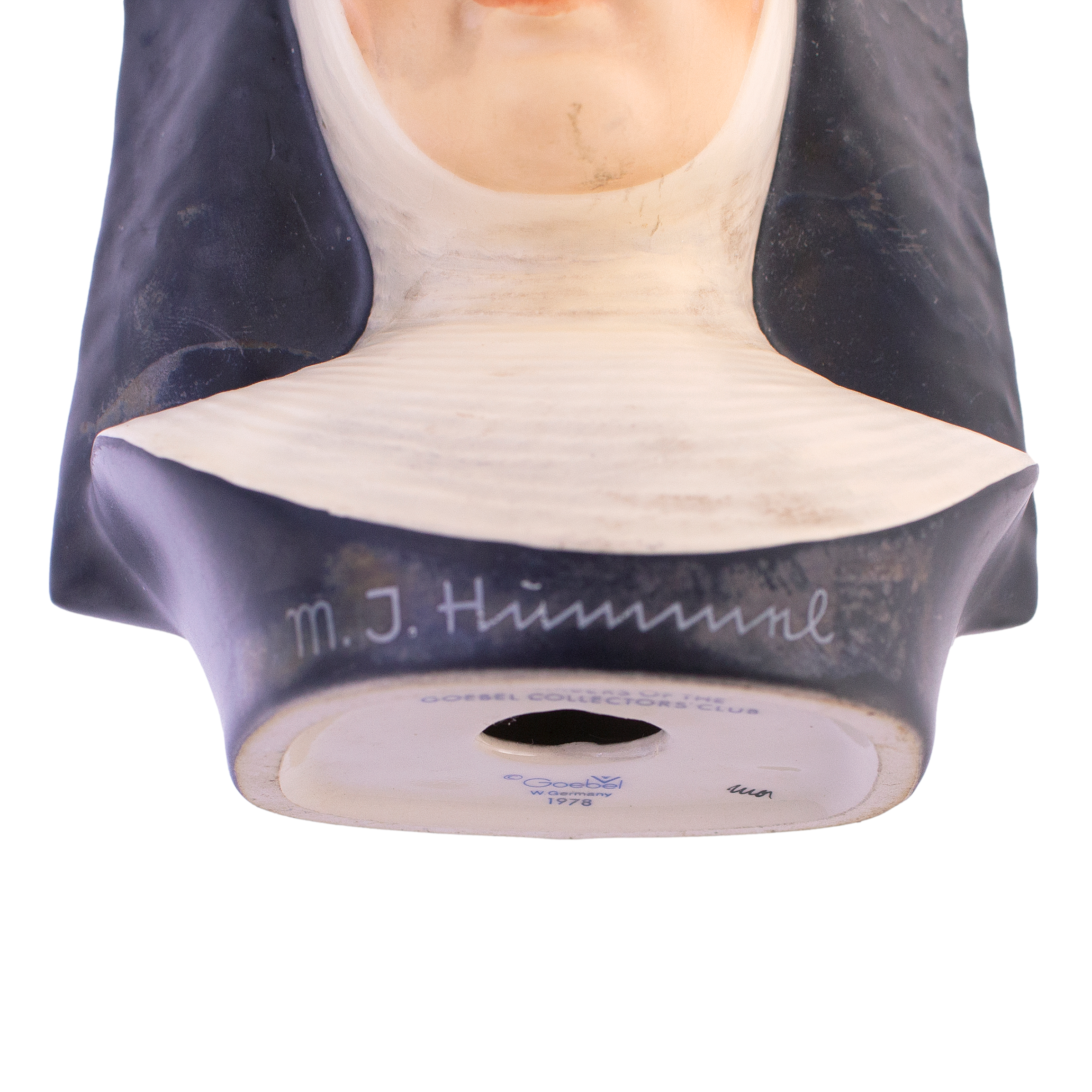 Goebel Collectors Item #3 MJ Hummel Nun Bust